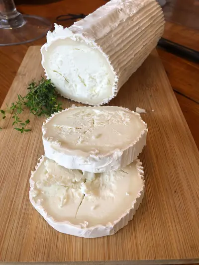 Akaciagratinerad Chevre med timjan: