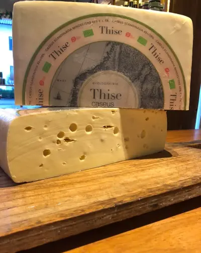 Caseus Scandinavia knyter ihop de bästa osttraditionerna från våra…